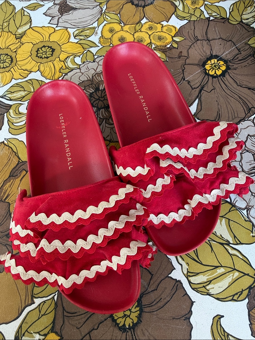 Loeffler Randall Red Slide Suede Sandals with Cream Ruffle Rickrack Trim size 5